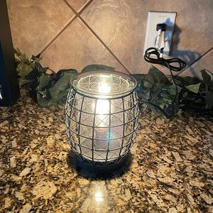 Spindle Scentsy Warmer